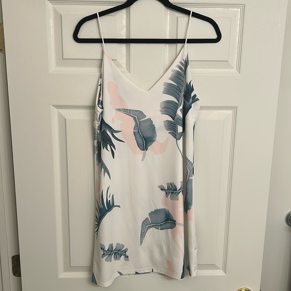 Flowy floral summer dress- tropical